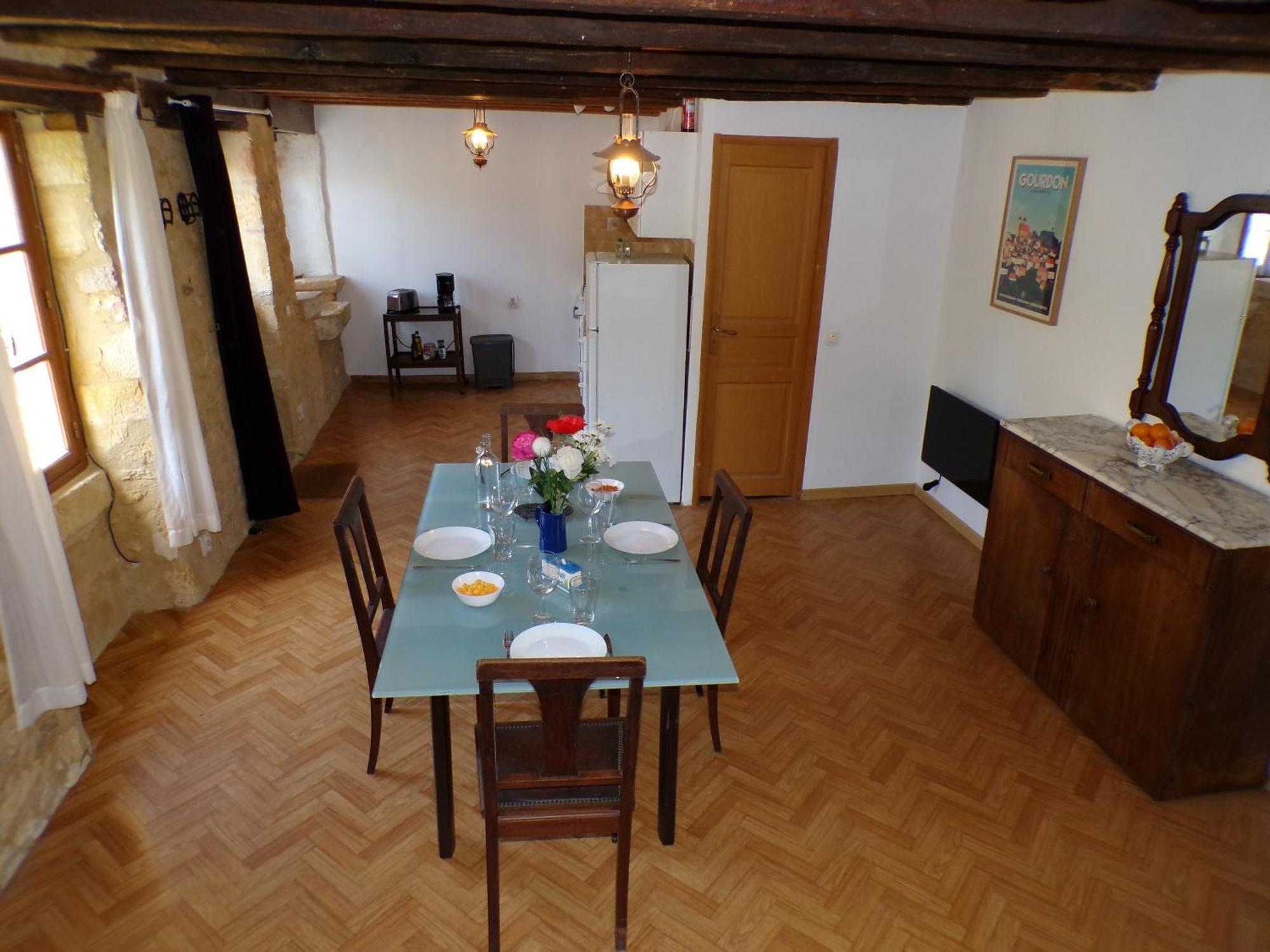 Rural, Proche Des Sites Touristiques Gourdon-en-quercy